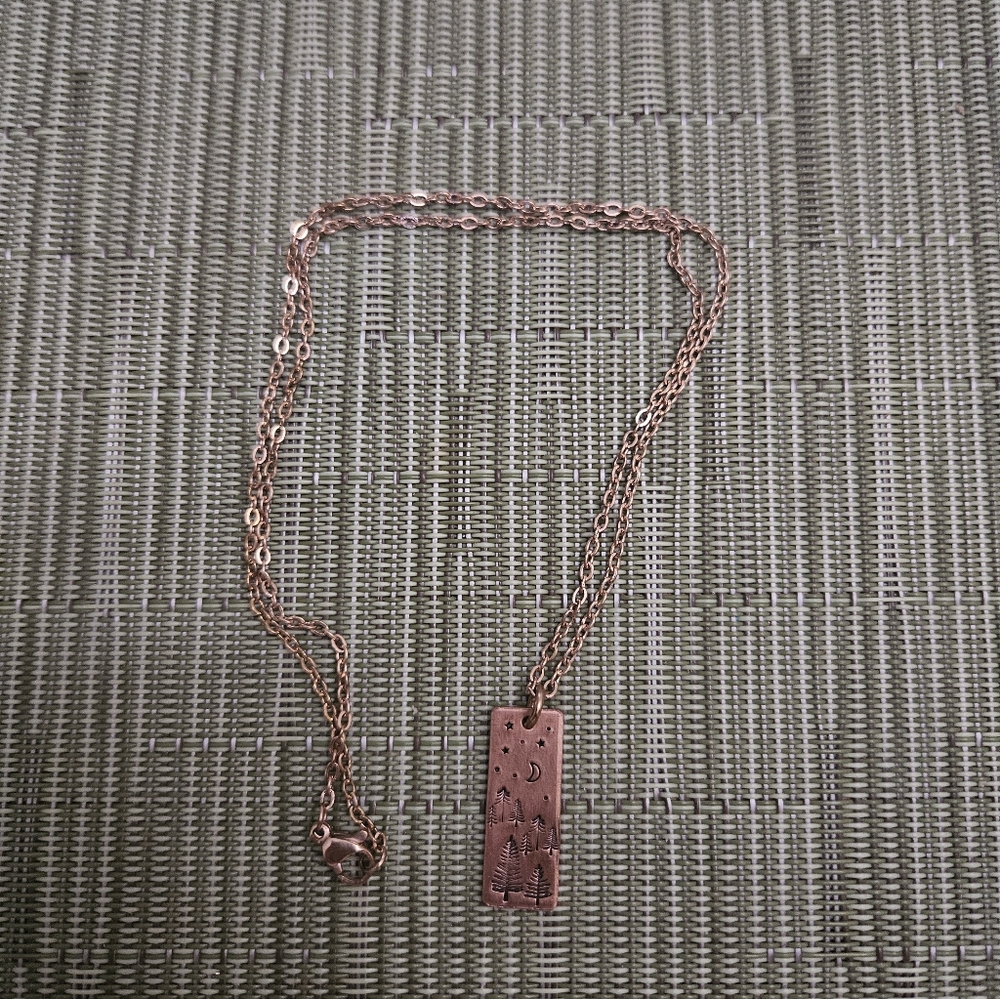 Vintage Elegant Copper Necklace With Tree Detail